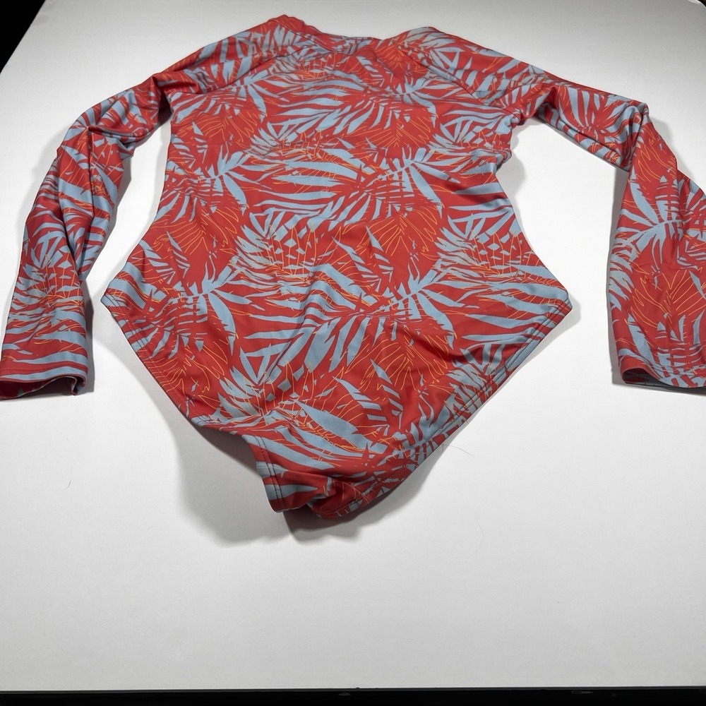 One Piece Long Sleeve Swimsuit With Half Zip Closure The Salt Life Tropic Palm - Picture 6 of 8